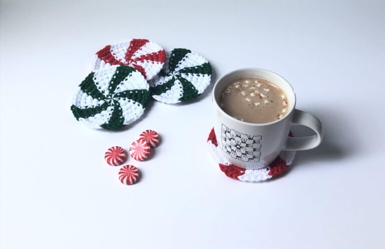 30 Quick Crochet Gift Patterns for the Holidays