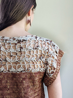 Image for Fandeco Tee pattern by Bella's Custom Crochets