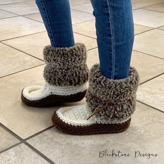 Image for Snowshoe Moccasins Crochet Pattern 