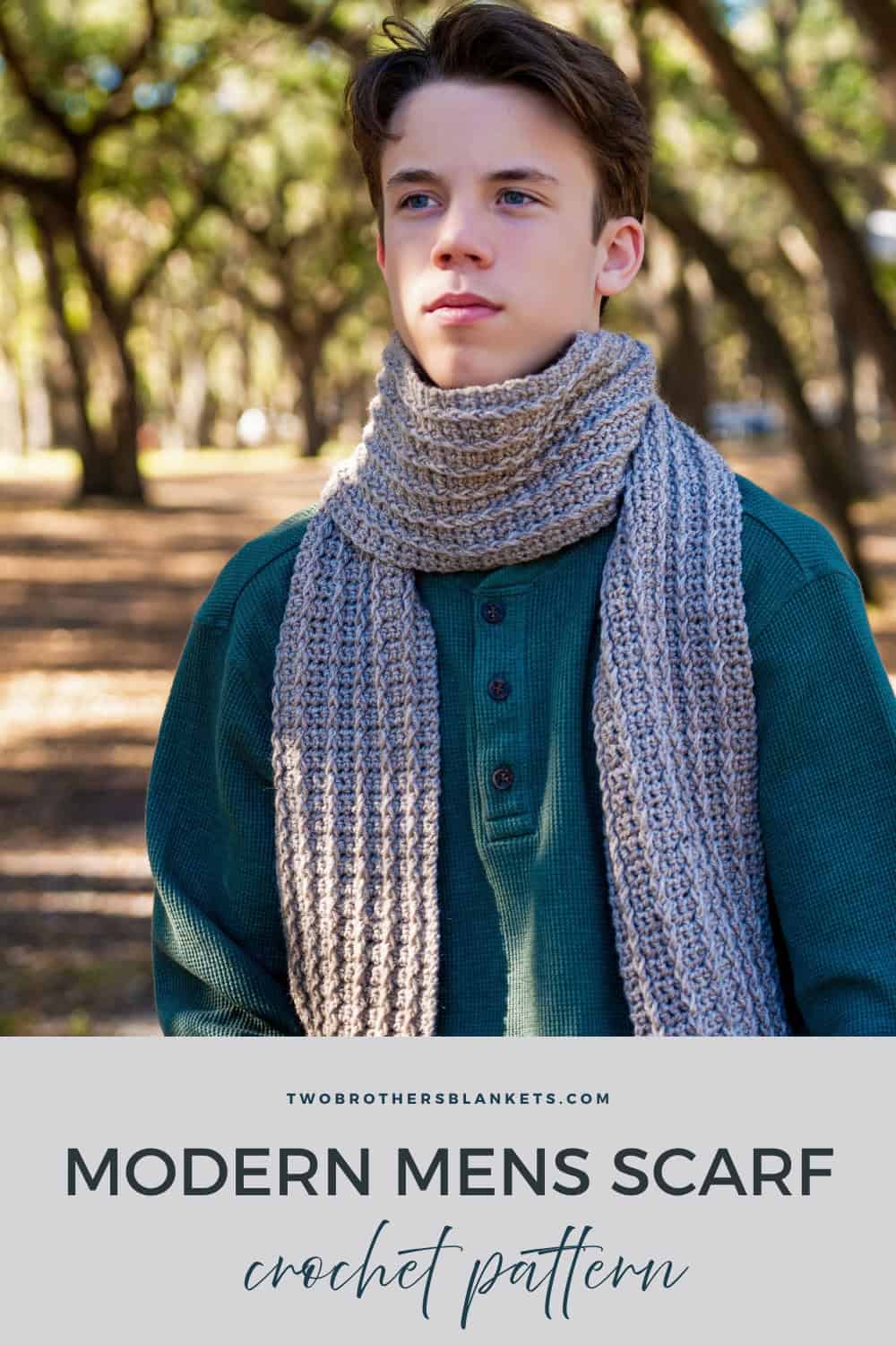 The Tarragon Scarf easy scarf crochet pattern for men - Pin it on Pinterest