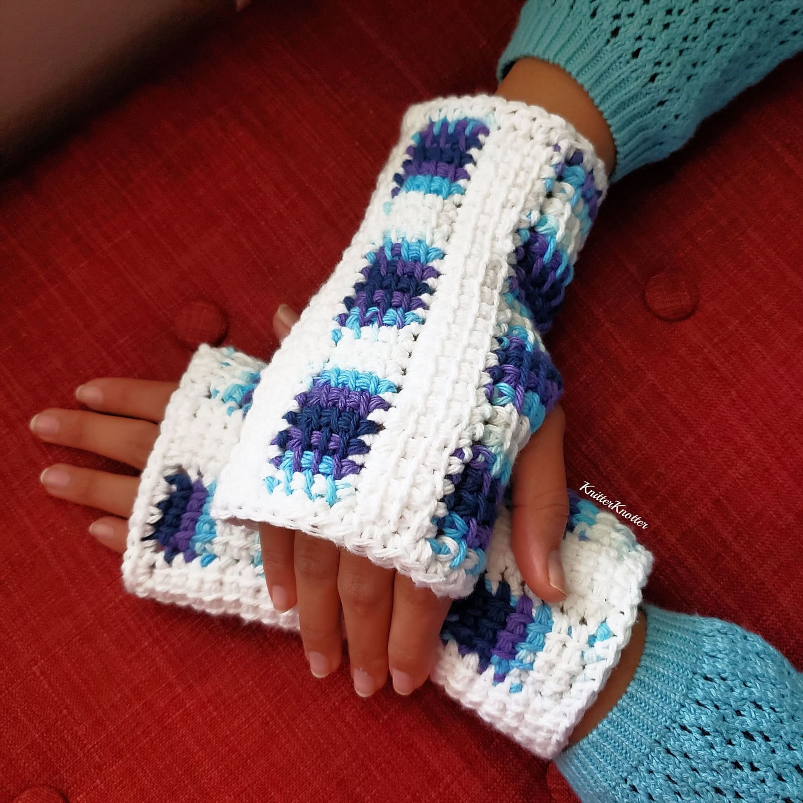 Image for Join Me – Easy Tunisian Mittens – Free Pattern!!