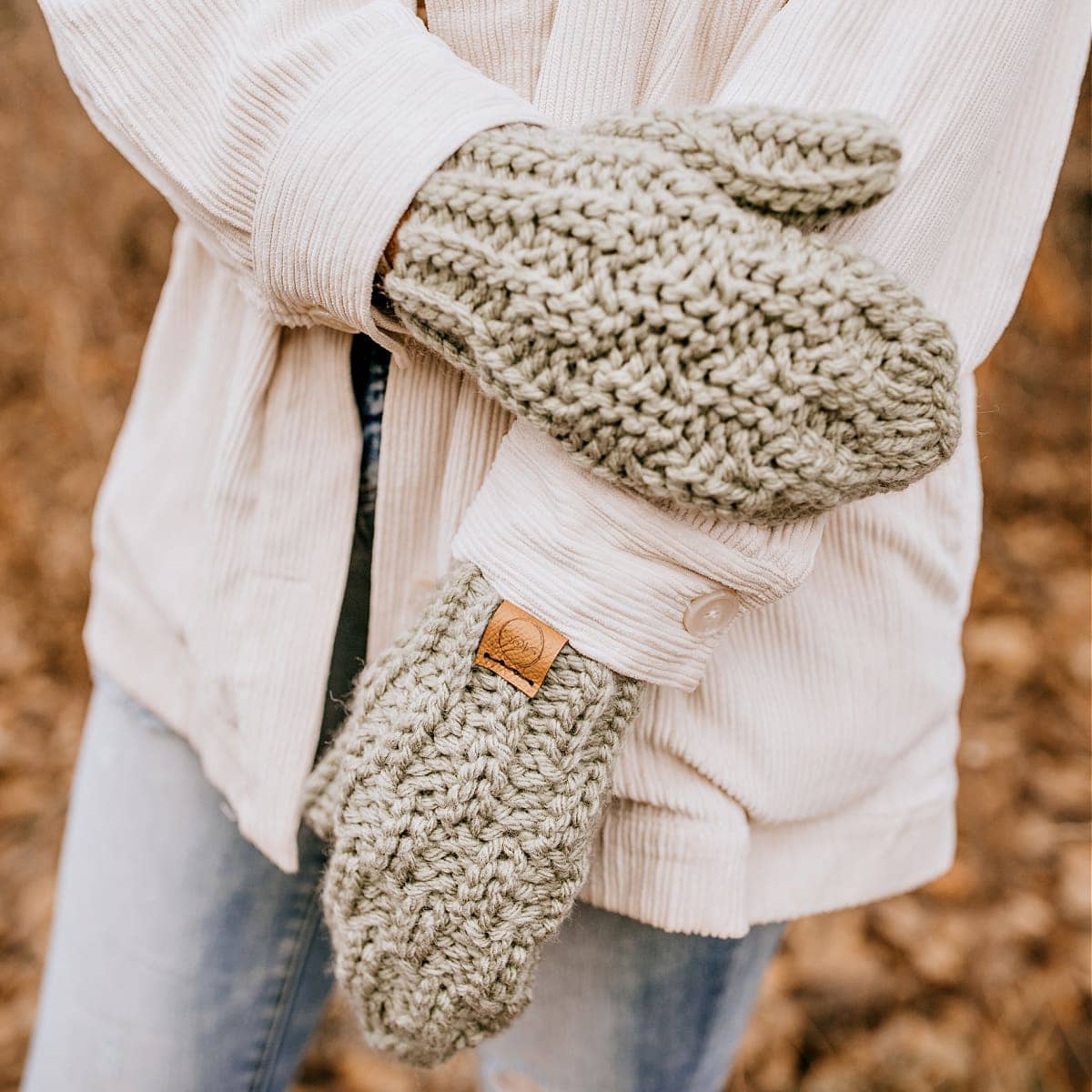 Image for Frosty Air - Free Chunky Crochet Mittens Pattern