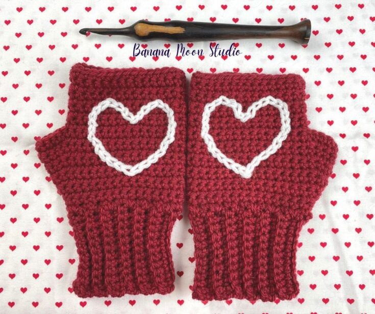 Image for Free Fingerless Mitts Crochet Pattern: Helena Heart Mitts