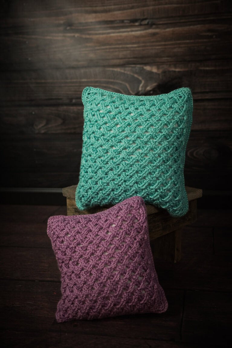 Celtic Weave Crochet Pillow Pattern (Free Home Decor Pattern)