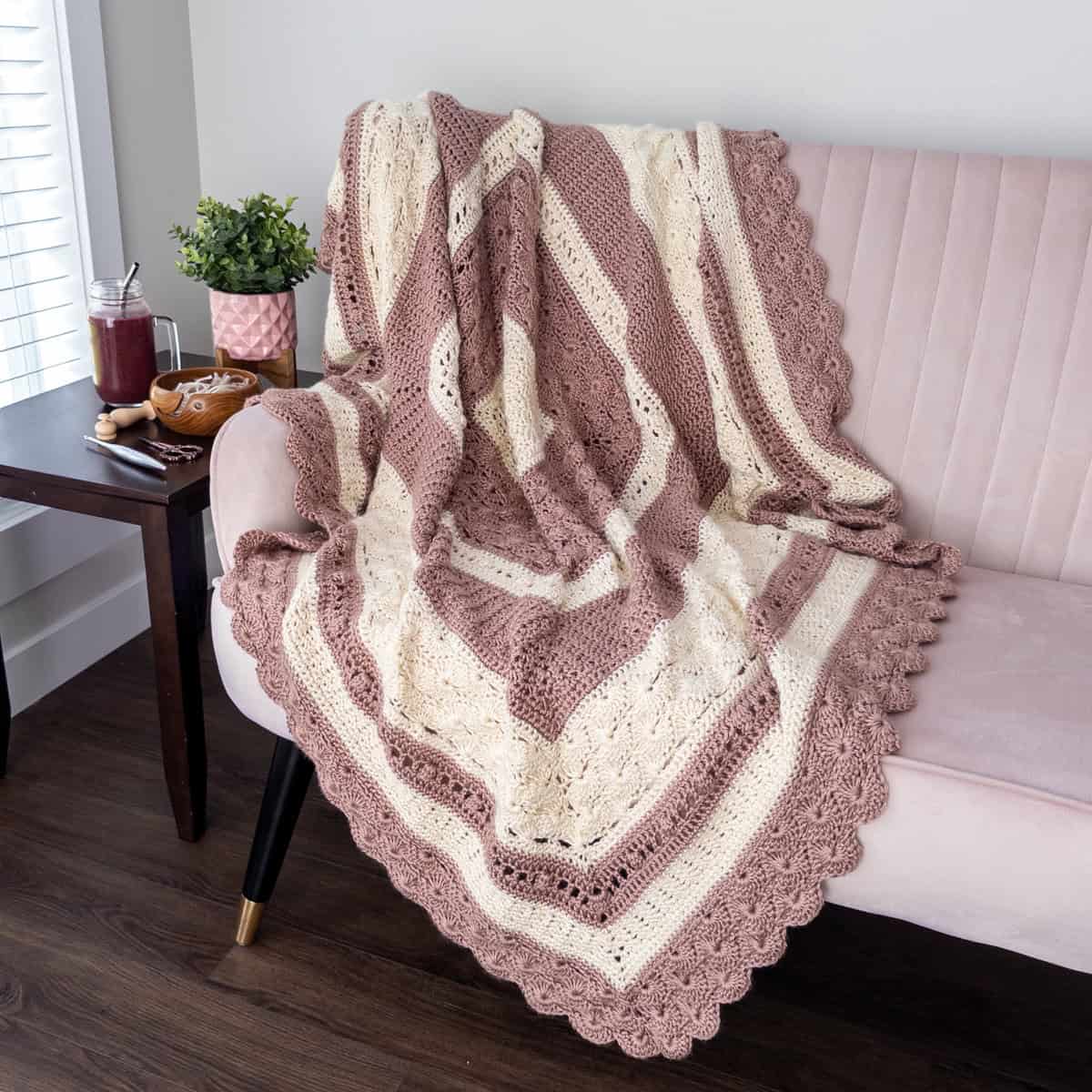 Image for Shell and Lace Throw