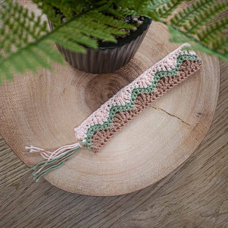 Image for Zig Zag Bookmark