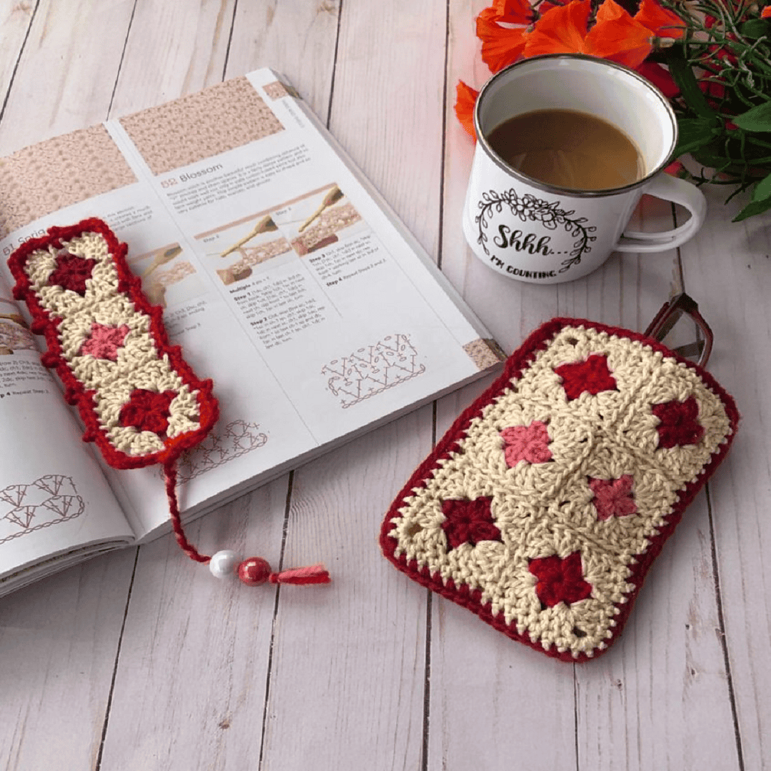 Granny Squares Bookmark and Glasses Case
