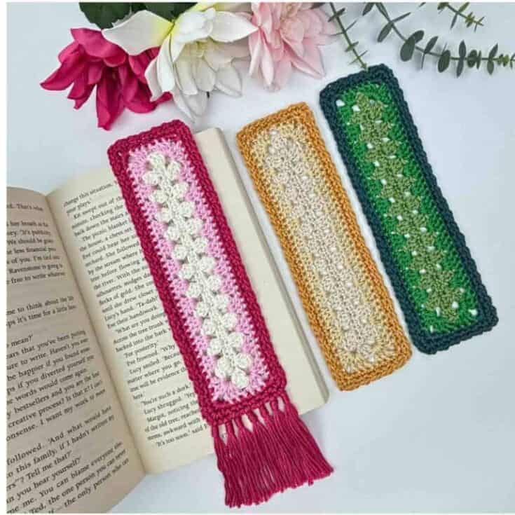 Free Crochet Bookmark Pattern - Granny Stitch Rectangle