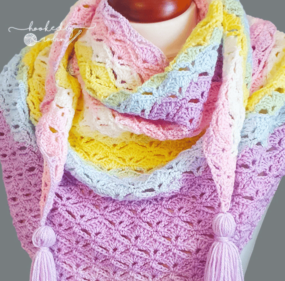 Image for Fantail Shell Stitch Triangle Shawl
