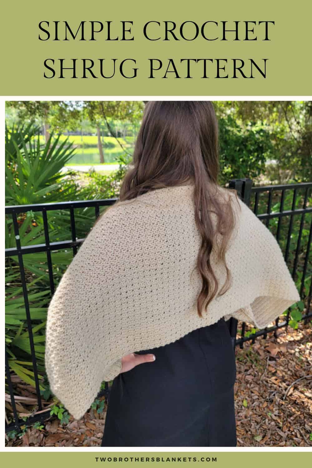 Camellia Shrug pattern free - pin it on Pinterest
